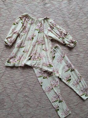 MilkBarn Floral Baby Shirt and Pant Set Size 12-18m